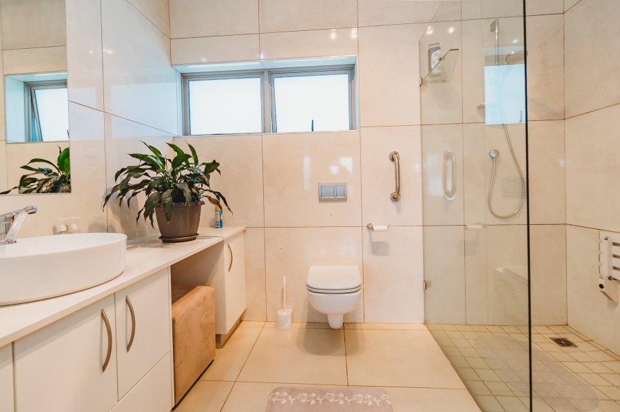 3 Bedroom Property for Sale in Welgelegen Western Cape